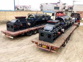 兩台1500x1000大型鵝卵石菠萝视频成人APP發貨